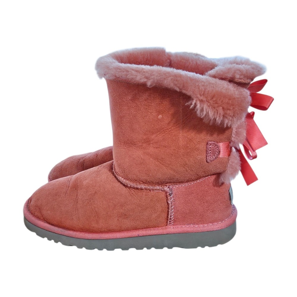 UGG Australia Bailey Bow II Pink Sheepskin Suede Mid Calf Boots Sz 4 Double Bows